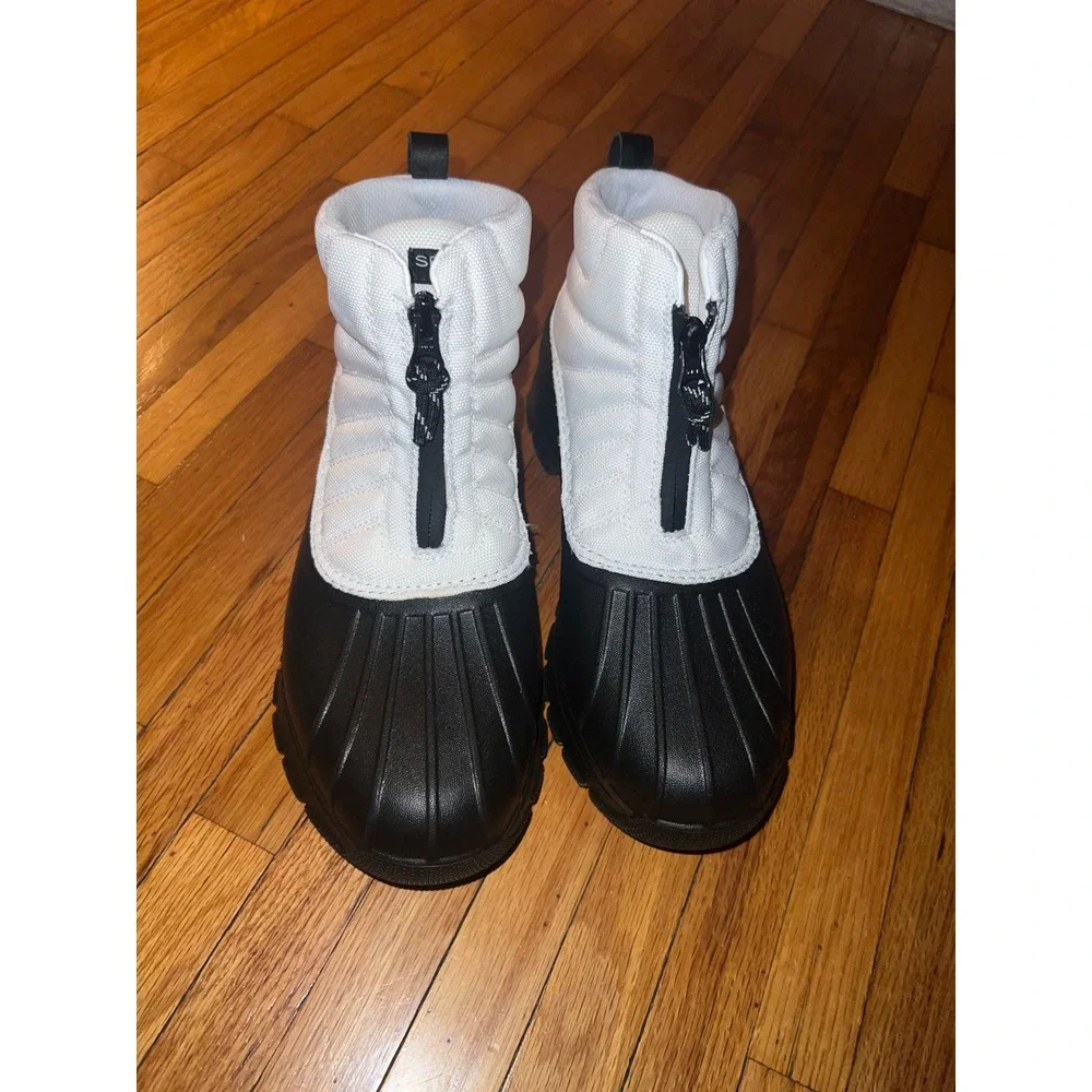 Sperry Torrent Duck Boot Women's 9.5 White Black Front Zip Quilted Boots